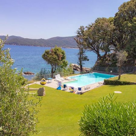 מרצ'יאנה מרינה Villa Le Sprizze A Bordo Del Mare - Goelba מראה חיצוני תמונה