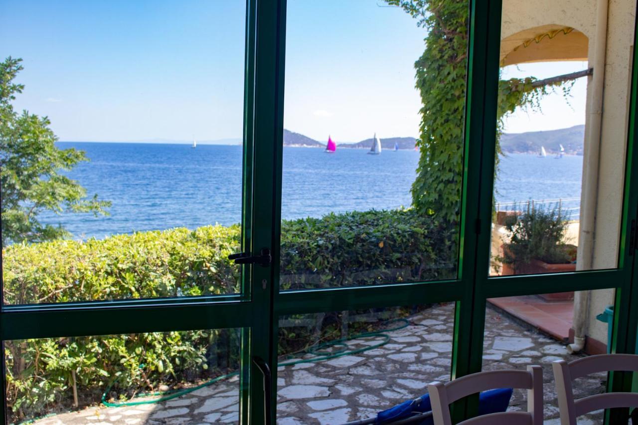 מרצ'יאנה מרינה Villa Le Sprizze A Bordo Del Mare - Goelba מראה חיצוני תמונה