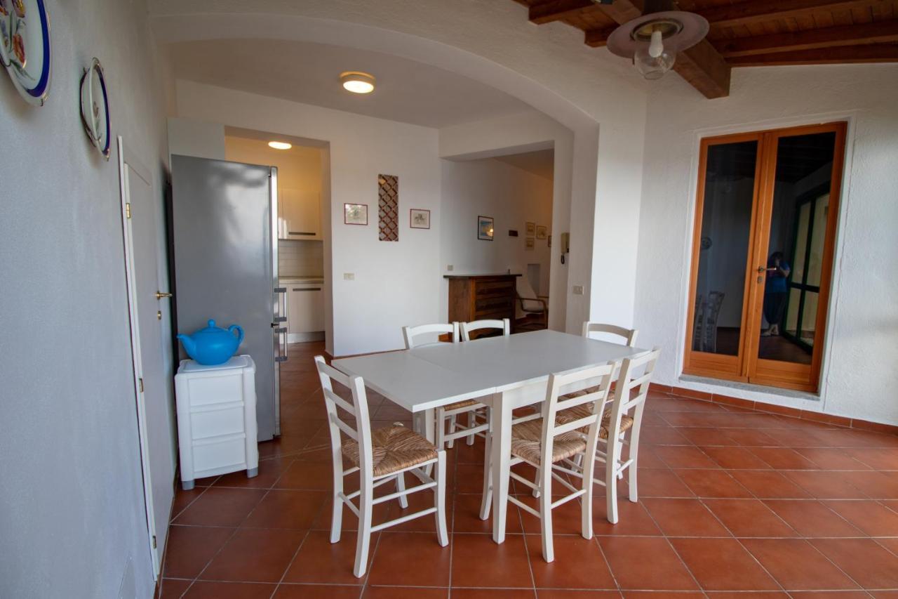 מרצ'יאנה מרינה Villa Le Sprizze A Bordo Del Mare - Goelba מראה חיצוני תמונה