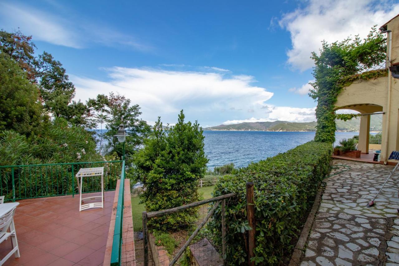 מרצ'יאנה מרינה Villa Le Sprizze A Bordo Del Mare - Goelba מראה חיצוני תמונה