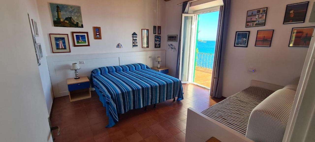 מרצ'יאנה מרינה Villa Le Sprizze A Bordo Del Mare - Goelba מראה חיצוני תמונה
