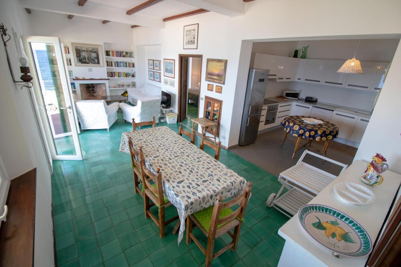 מרצ'יאנה מרינה Villa Le Sprizze A Bordo Del Mare - Goelba מראה חיצוני תמונה